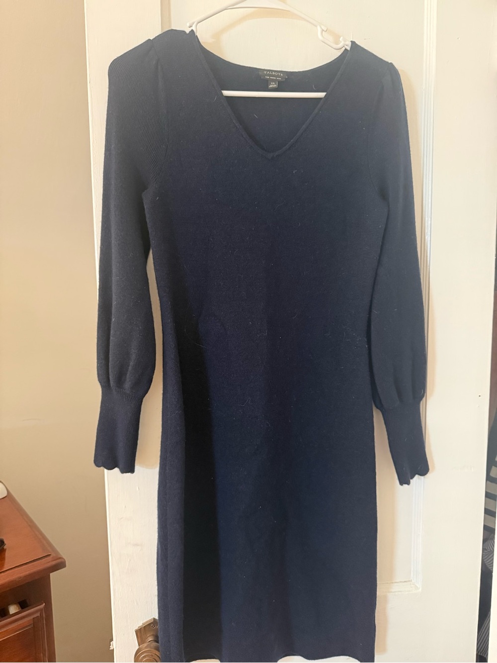 Talbots Navy V-Neck Long Sleeve Knit Dress 100% merino wool